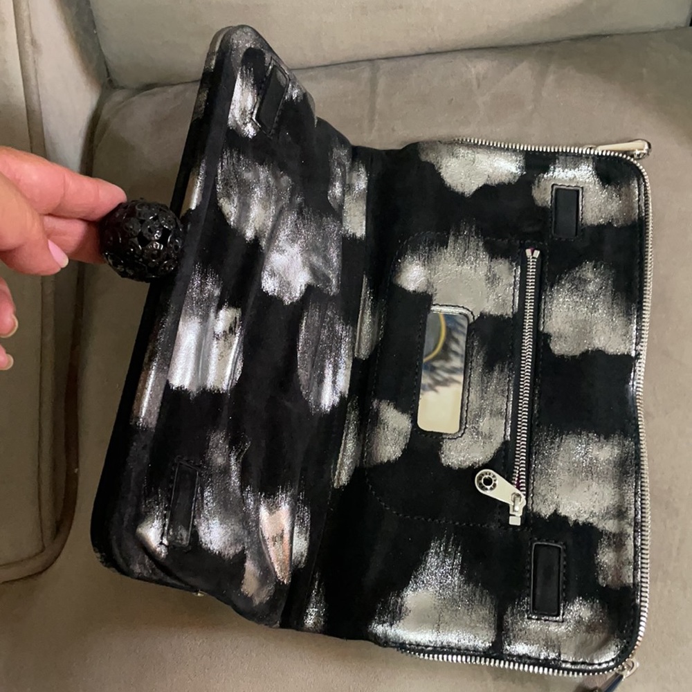 Henri Bendel - image 3